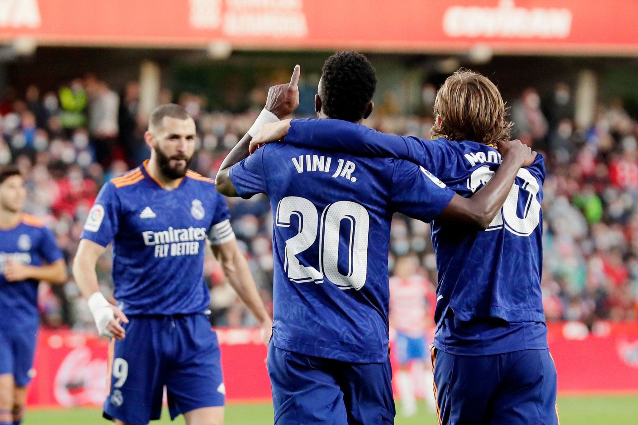 ریال مەدرید هەنگاو بە هەنگاو بەرەو نازناوی لالیگا دەچێت