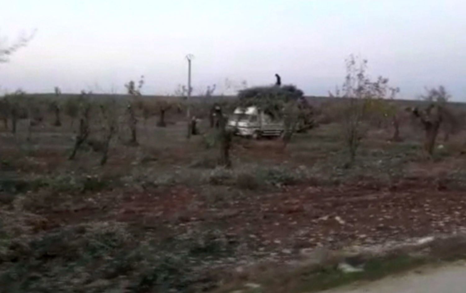 Efrin’de 16 Kürt tutuklandı, 400 zeytin ağacı kesildi