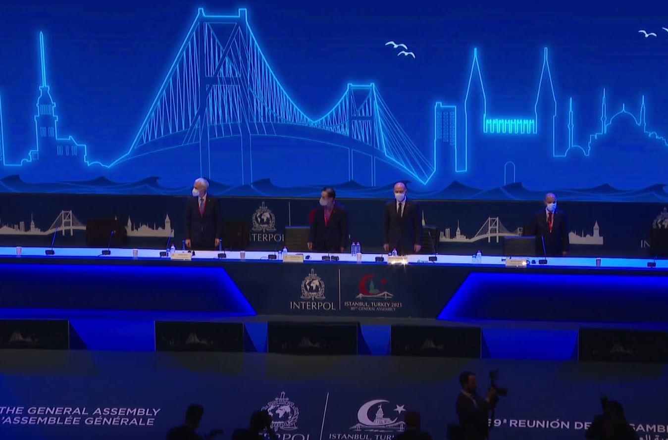 Interpol li Stenbolê dicive