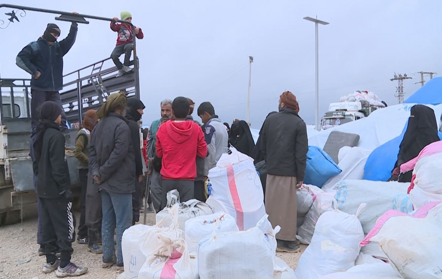 Bi dehan koçber ji Kampa Holê bo Reqa hatin vegerandin