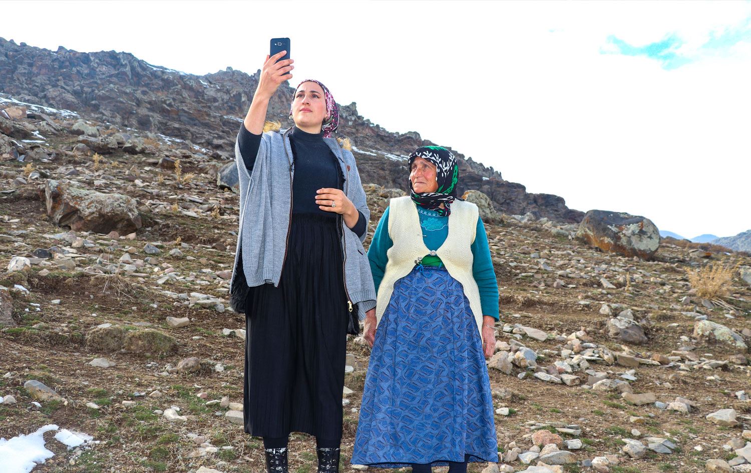 72 hanelik köyün 'şebeke' çilesi: Dağa çıkıyorlar