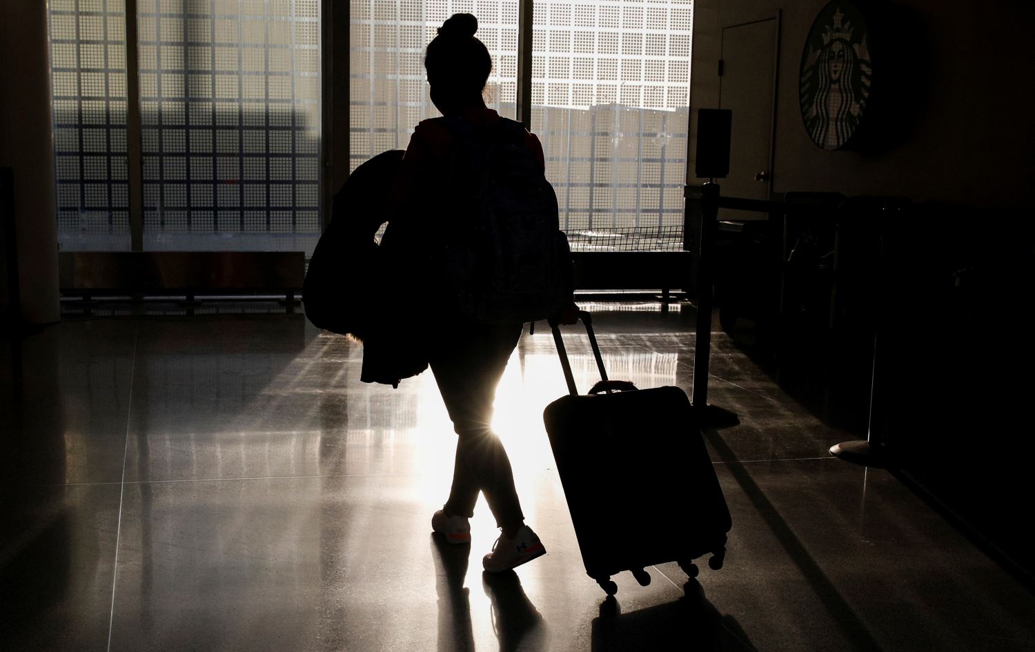 ئەمریکا گەشتی ئاسمانی لە هەشت وڵاتی ئەفریقاوە قەدەخە دەکات