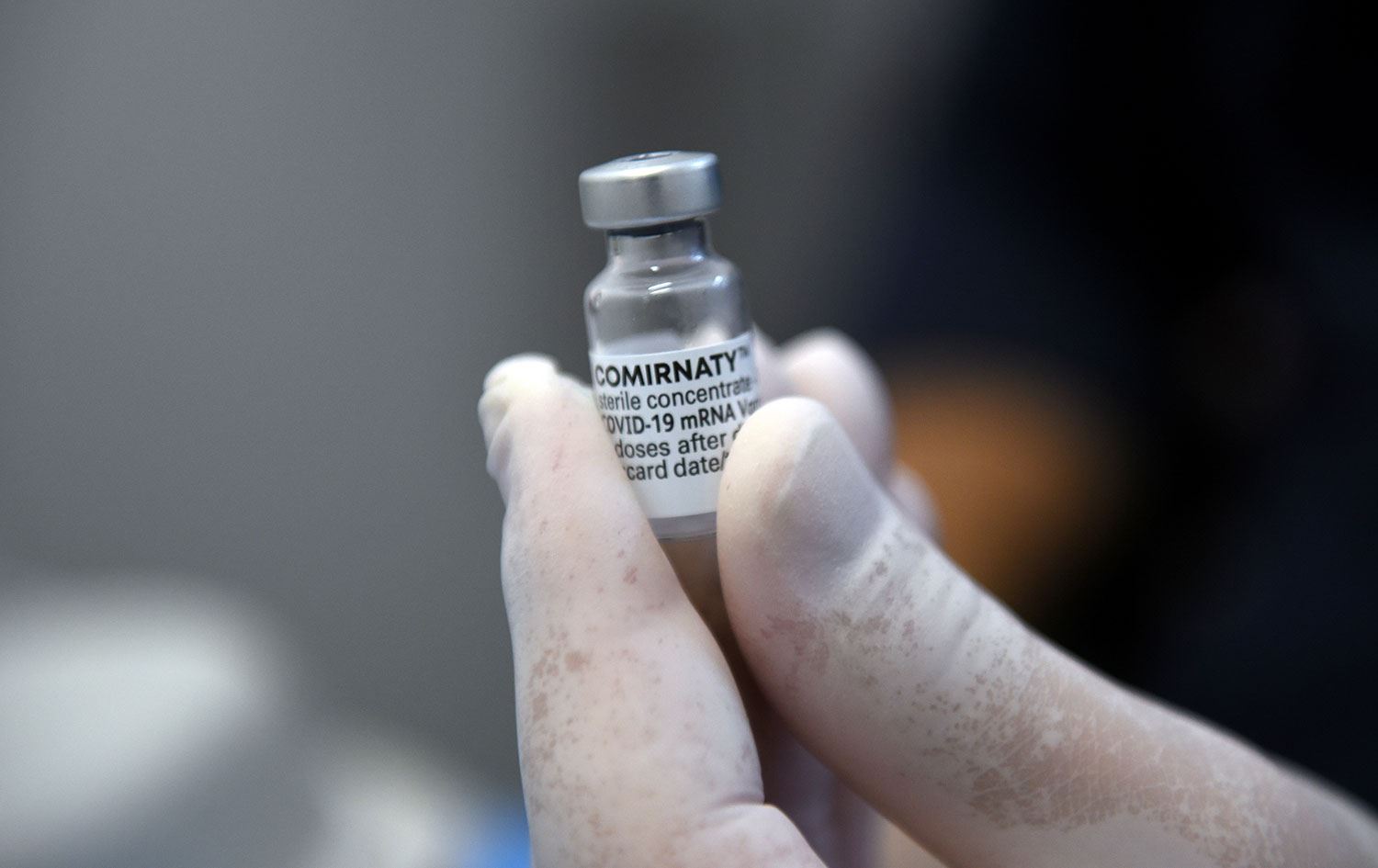 BioNTech: Aşıyı Omicron varyantına uyarlamaya çalışıyoruz