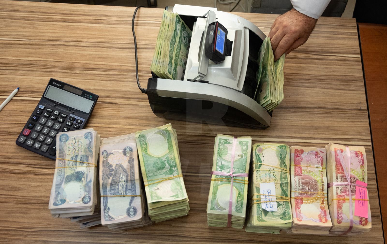 سبەی مووچەی وەزارەتێک و پێشمەرگەی زێرەڤانی دابەشدەکرێت