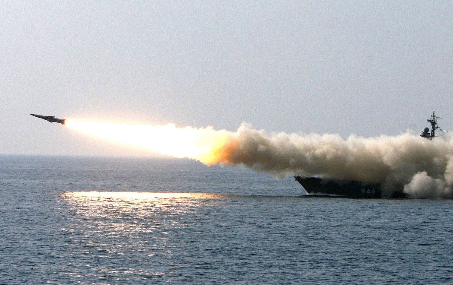 Rusya, Zirkon hipersonik füzesinin son testte hedefi vurduğunu açıkladı