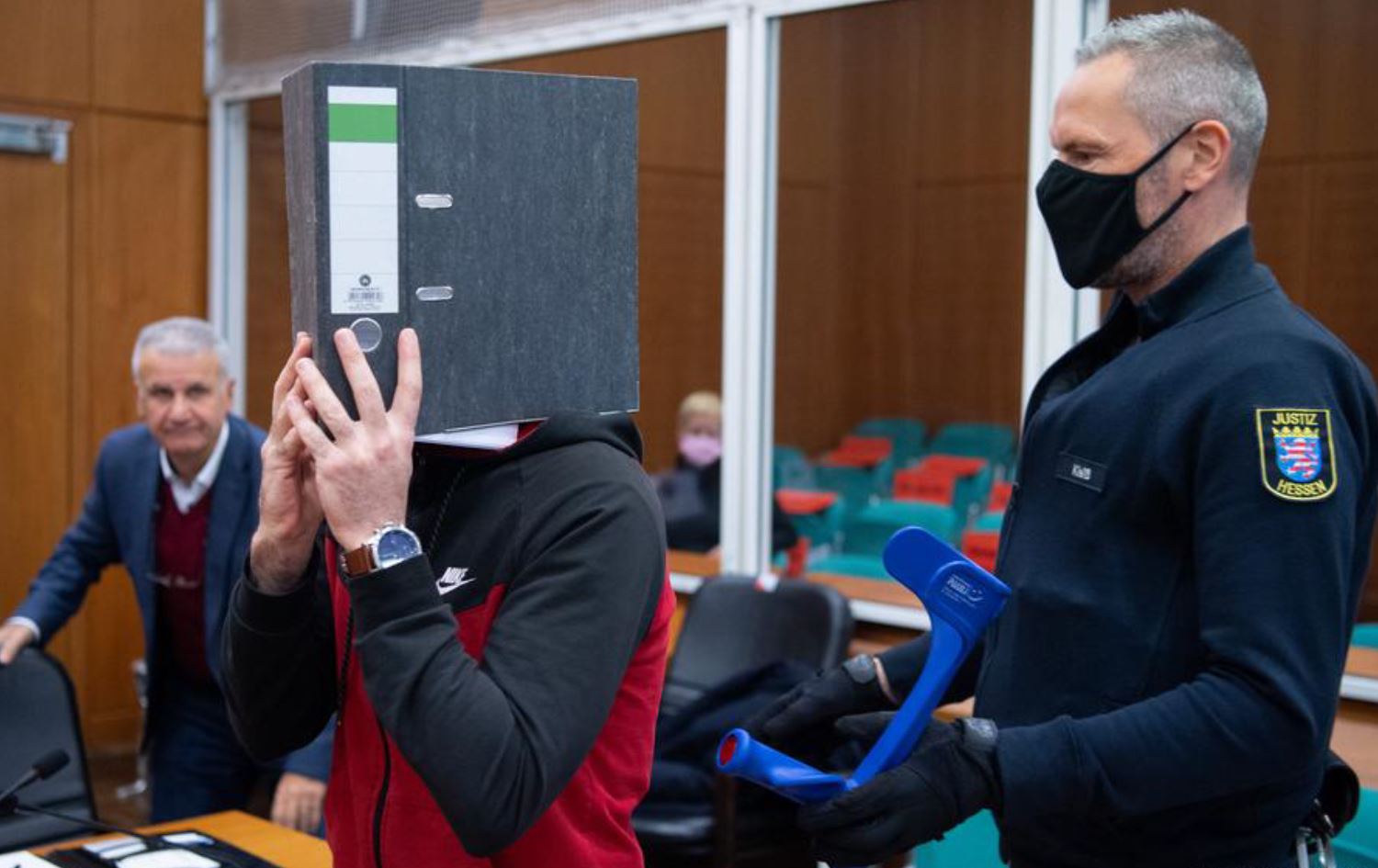 Almanya'da yargılanan IŞİD üyesi Ezidilere soykırım yapmaktan suçlu bulundu