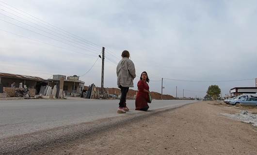 Rojava teenager seeks prosthetic limbs