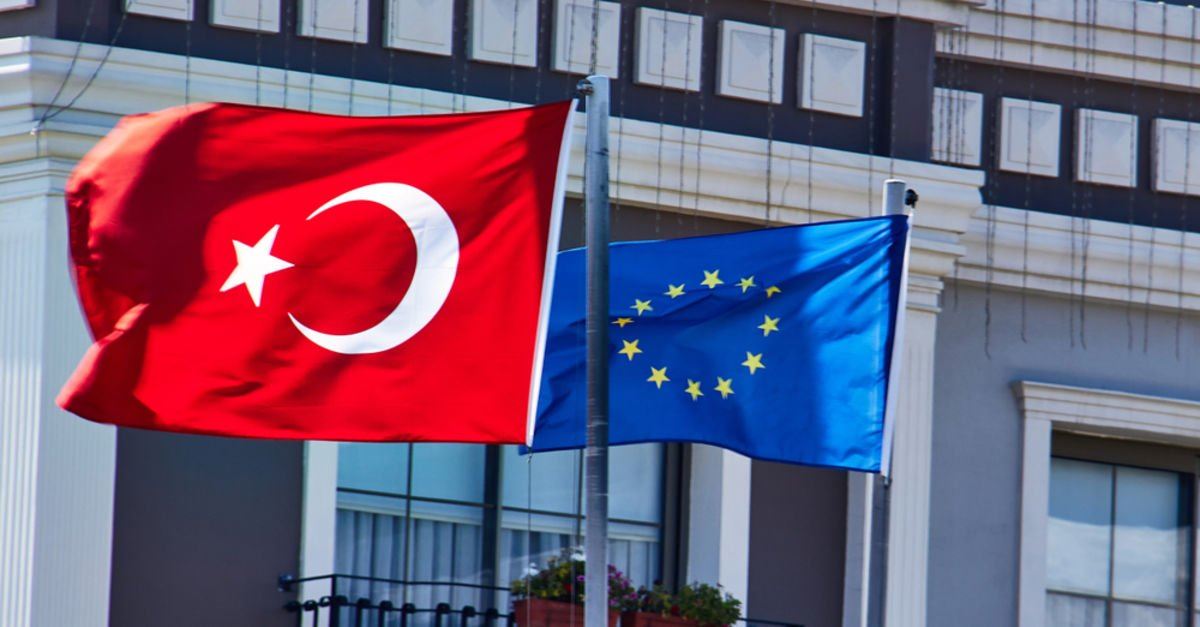 AB, göçmenler için Türkiye’ye 325 milyon euro verecek