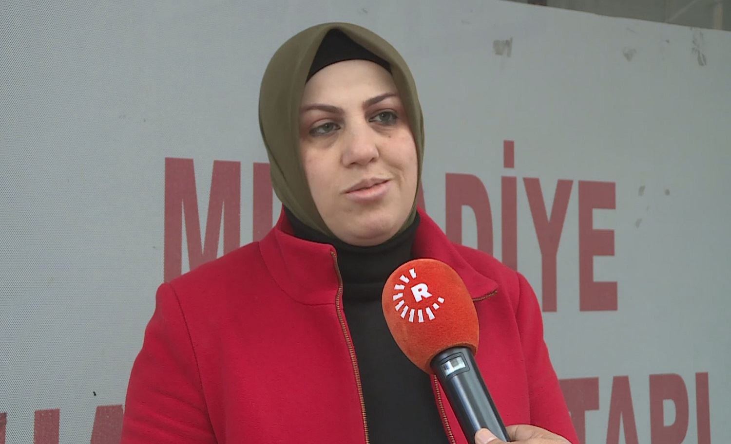 Di 14 saliya xwe de hat zewicandin, lê 40 zarok ji zewacê parastin