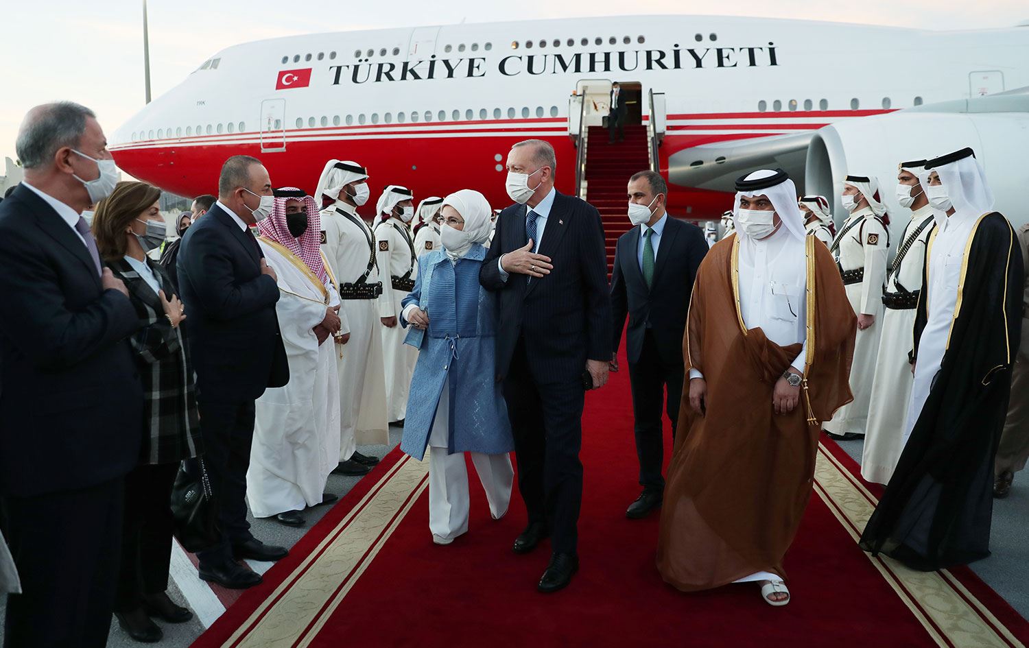 Türkiye Cumhurbaşkanı Erdoğan Katar’da