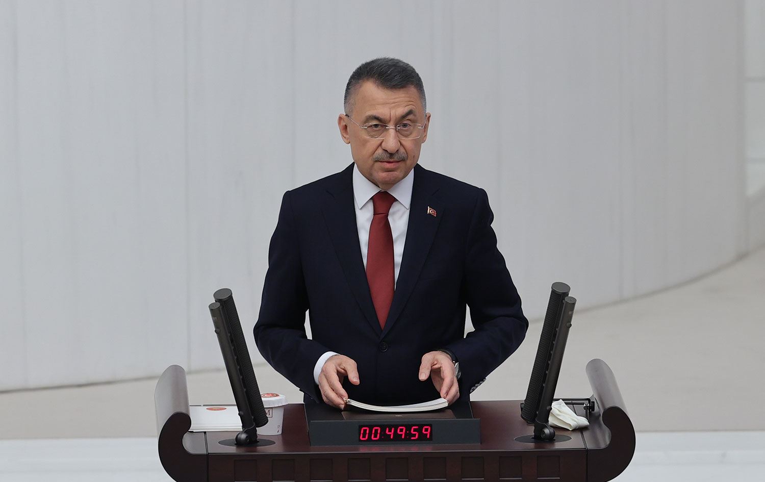 Fuat Oktay: Ekonomimizin 2022’de yüzde 5 büyüyeceğini öngörüyoruz