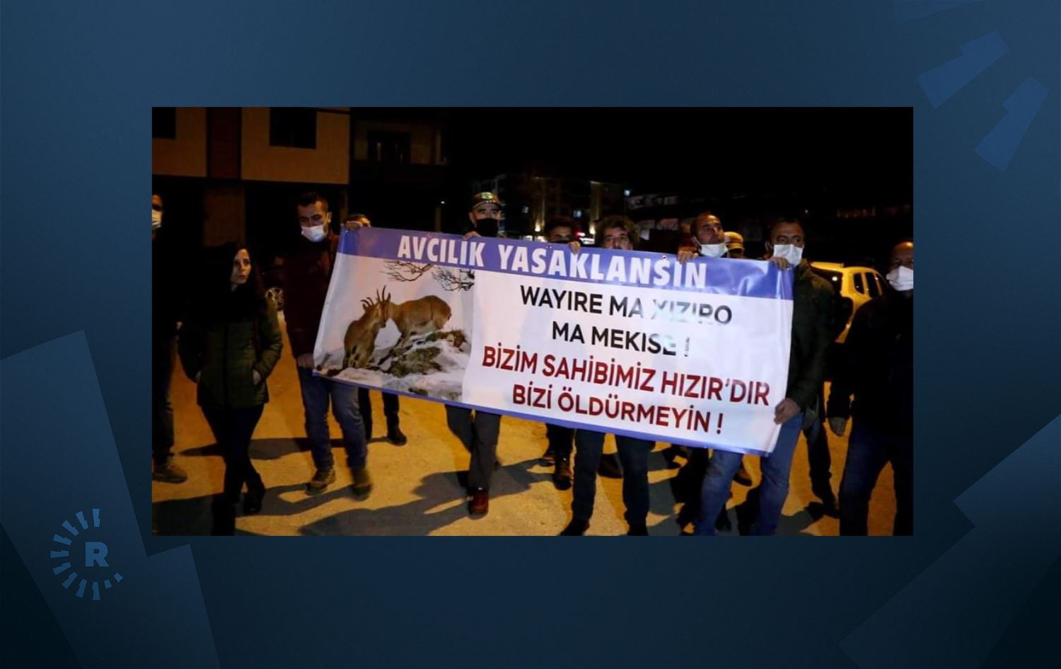 İspanyol avcı grubunun Dersim’i terk etmesi için gösteri düzenlendi, suç duyusunda bulunuldu