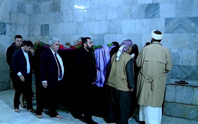 Rusya ve Kazakistan'dan gelen Ezidi Kürtler Laleş’e ‘hac’ ziyaretinda bulundu