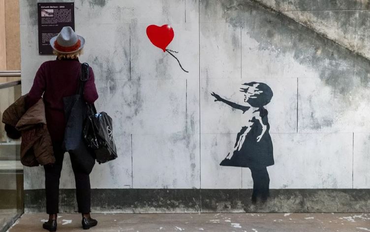 لە میلانۆ پێشانگەیەکی تایبەت بە بەرهەمەکانی بانکسی کرایەوە