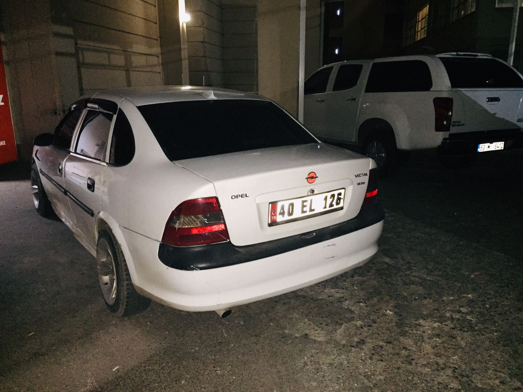 Diyarbakır’dan kaçan şahsın aracında kadın cesedi ve çocuk çıktı!