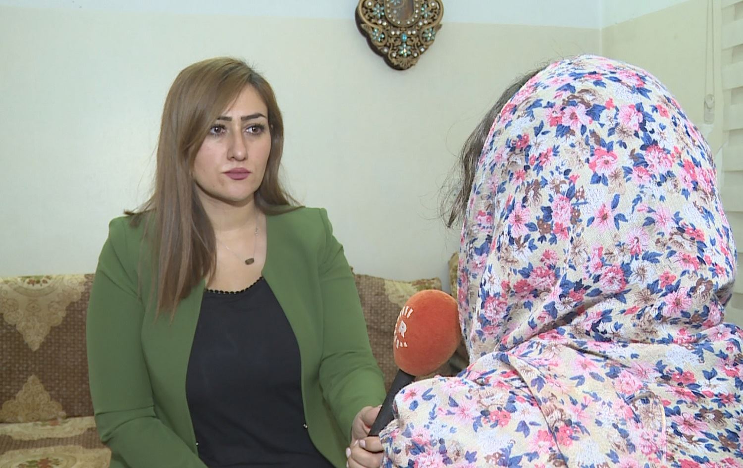 Xwandevaneke ji Rojava ji bo bixwîne pere deyn kir