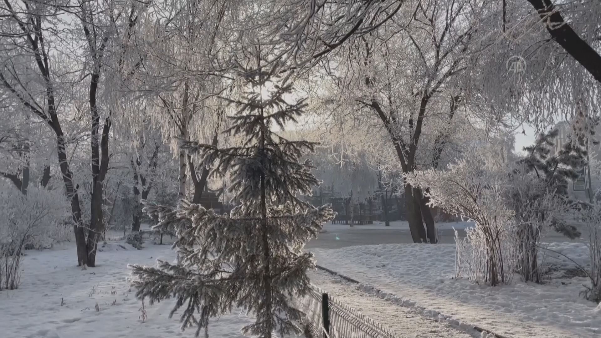 پلەی گەرمیی قەرس لە باکووری کوردستان بۆ 15- دادەبەزێت