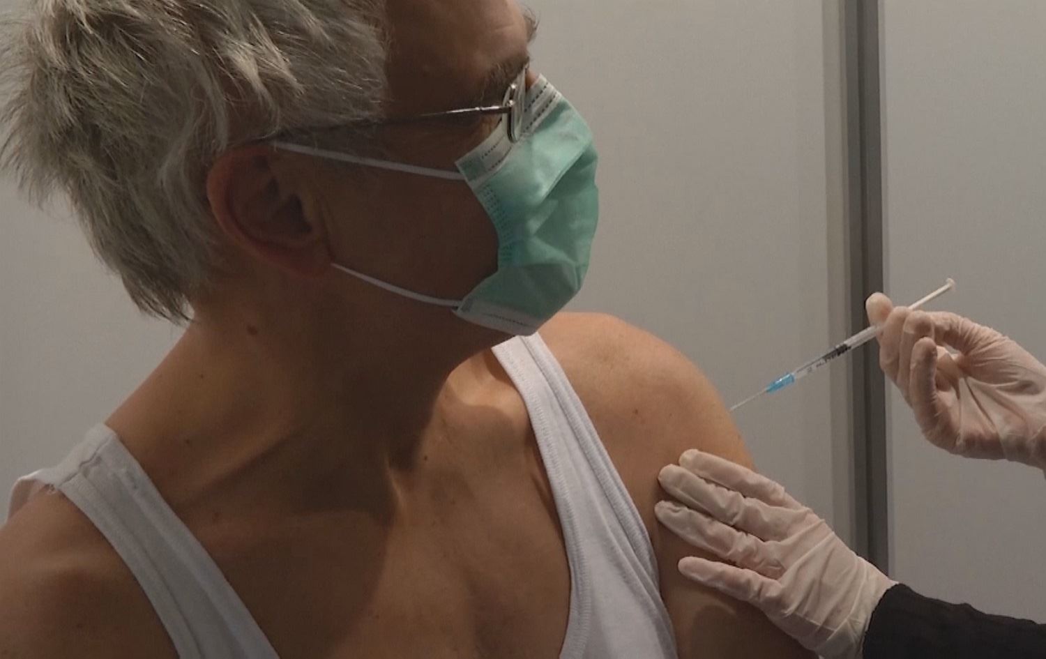 Almanya û Îtalya welatiyan neçarî wergirtina vaksînê dikin