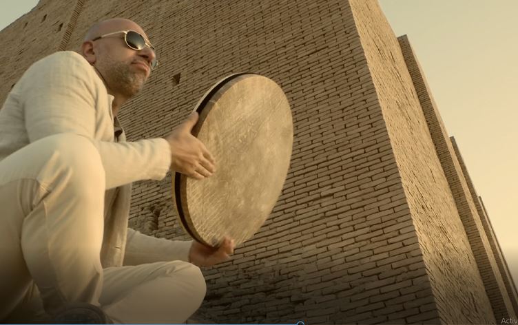 نوێترین بەرهەمی هەژار زەهاوی لە شاری ئوور وێنەگیراوە