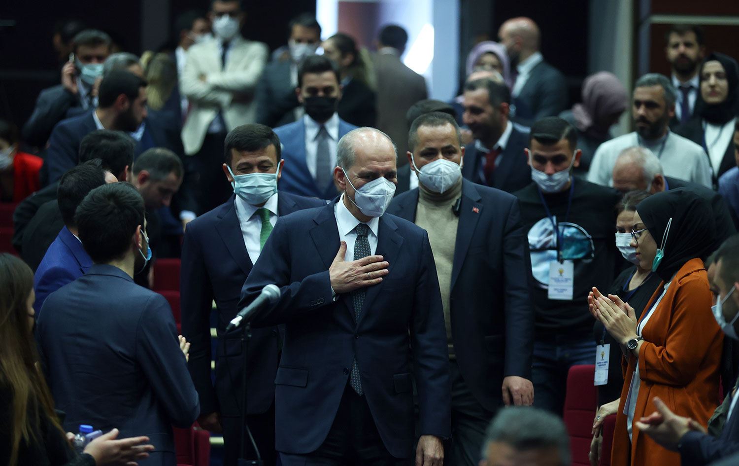 Numan Kurtulmuş: Bizi çok daha zor bir süreç bekliyor