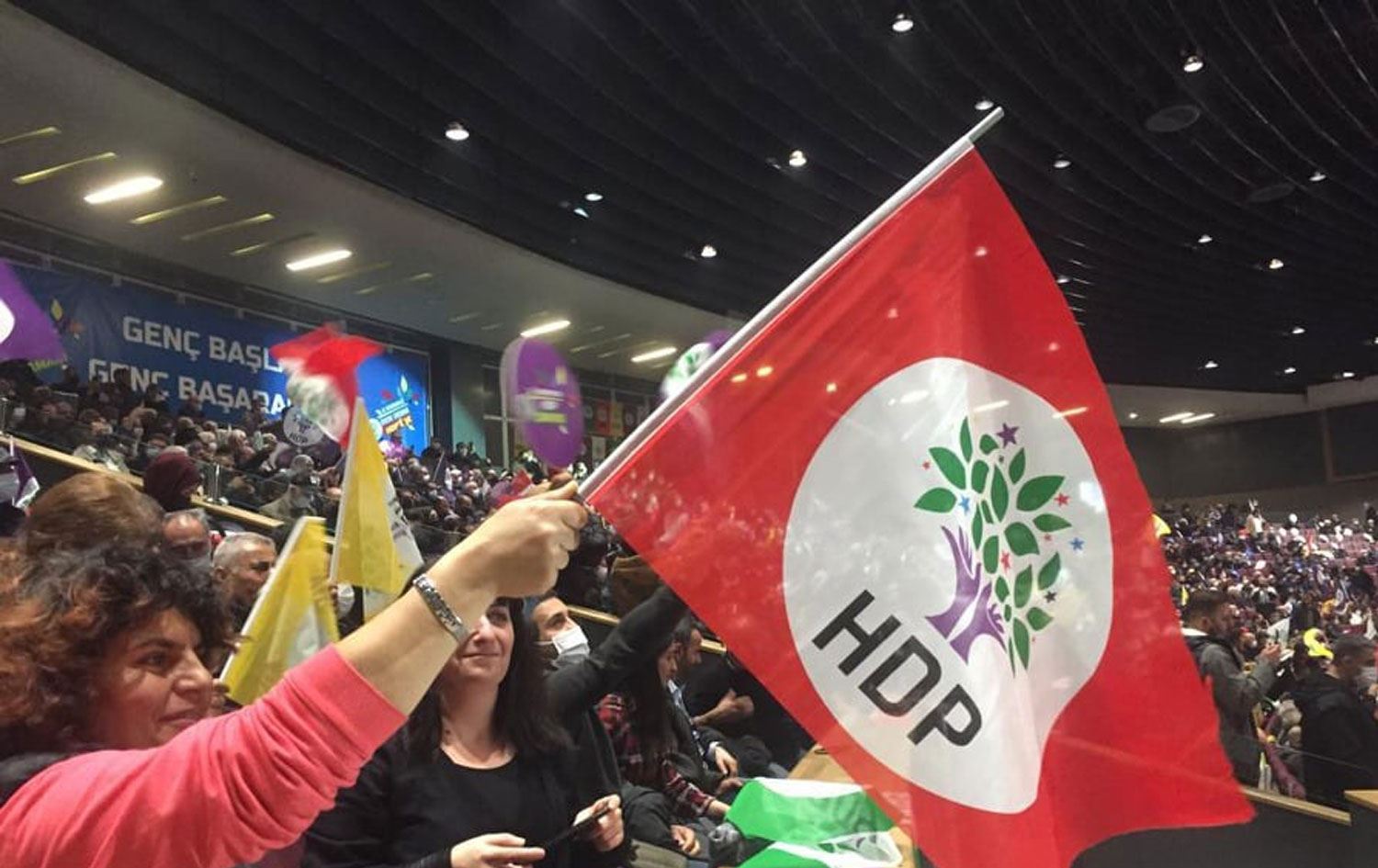 HDP İstanbul Kongresi soruşturması: 12 gözaltı