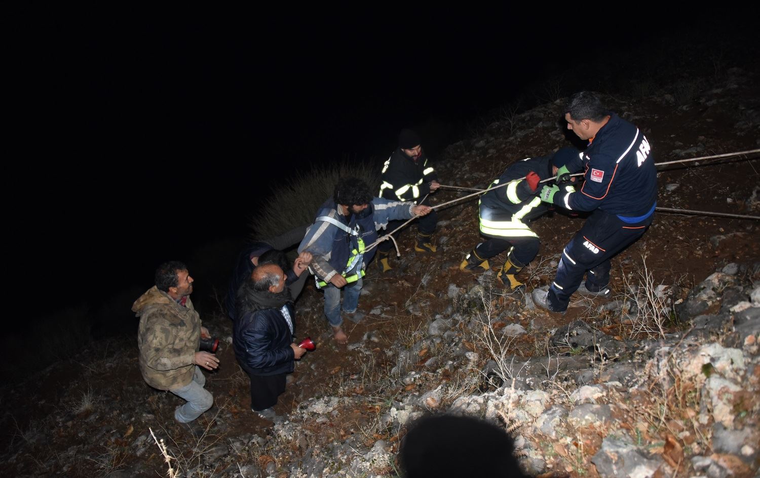 Ciwanê di zinar de asê mabû hat rizgarkirin