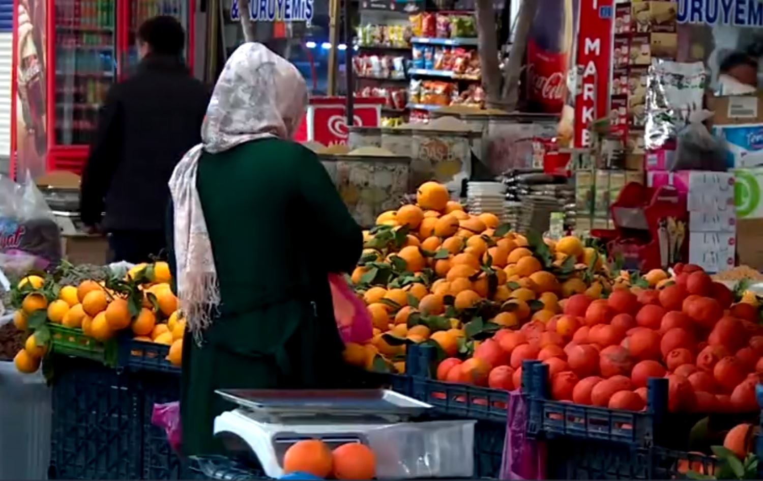 Li Tirkiyê xwediyên kêmtirîn mûçe baca dahatê nadin