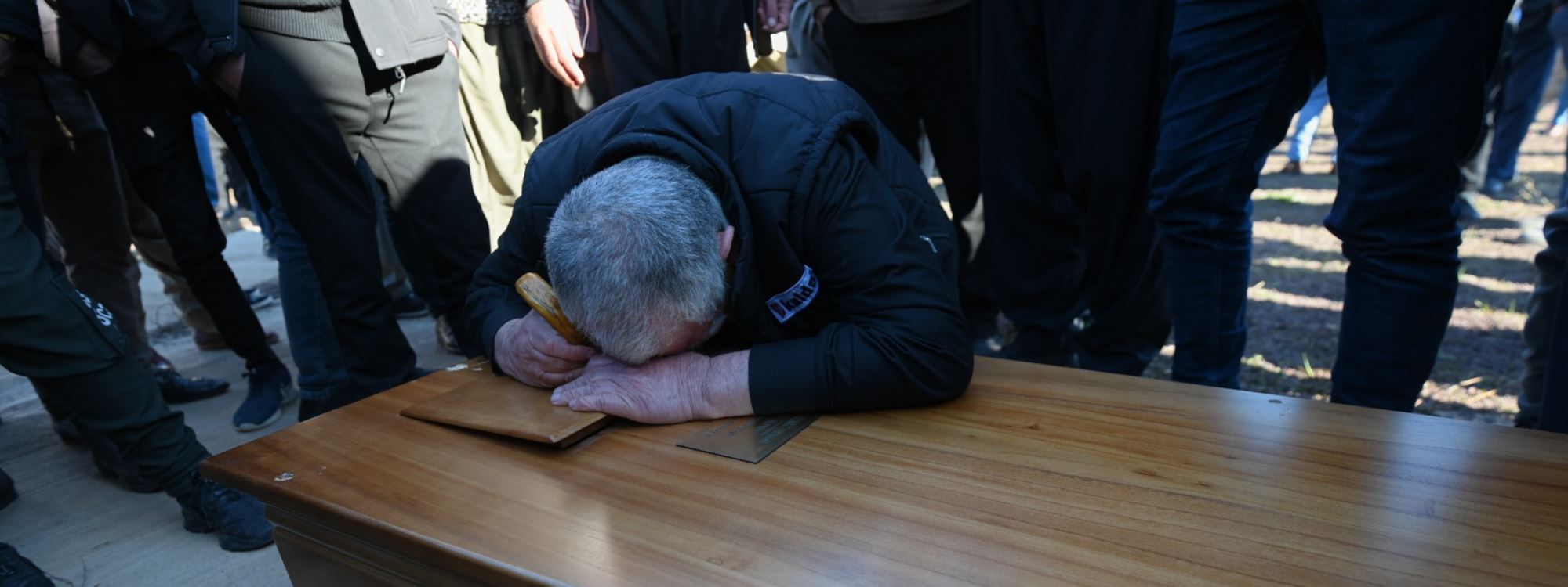 بەخاکسپاردنی تەرمی هەشت کۆچبەر لە دەڤەری راپەڕین