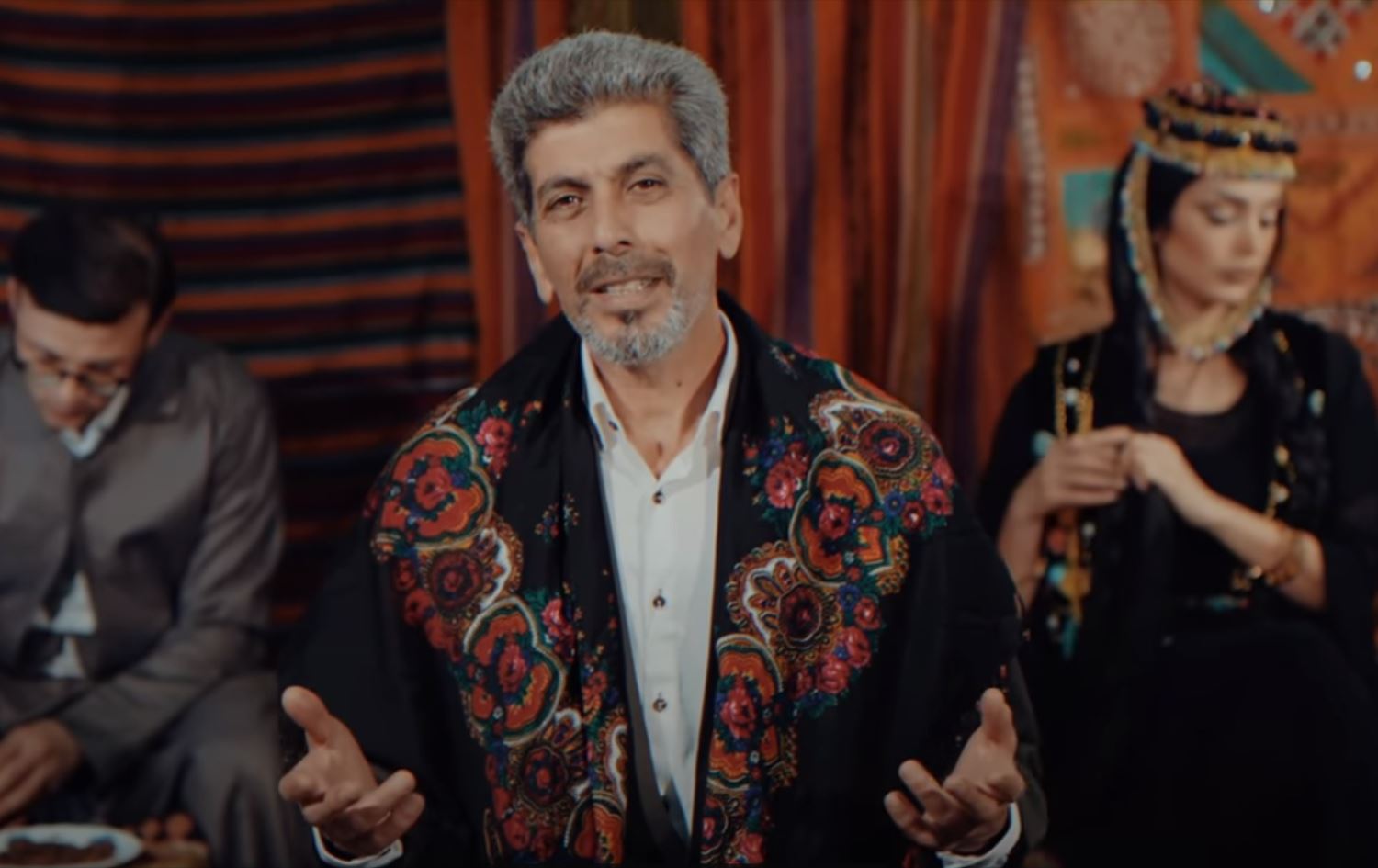 Hunermend Şeyda 'Gula Malê' ji bo sersalê derxist