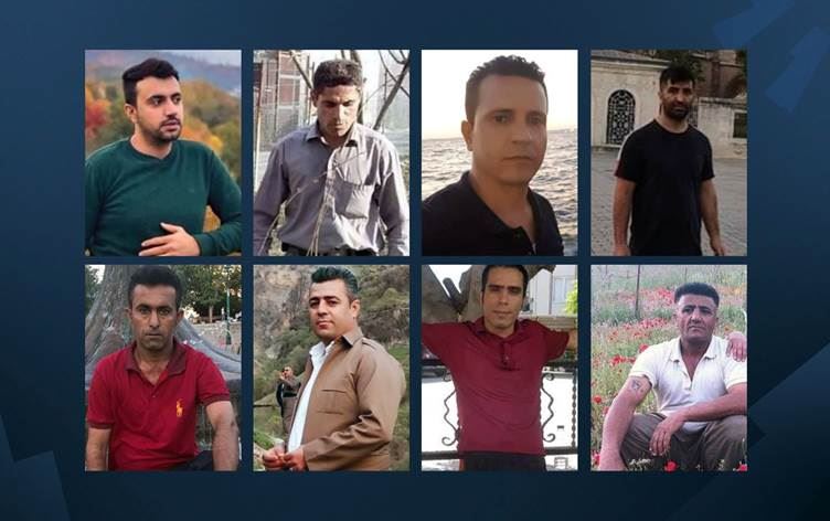 کەسوکاری 9 کۆچبەری کورد لە بەردەوم باڵیۆزخانەی تورکیا لە تاران ناڕەزایەتی دەردەبڕن