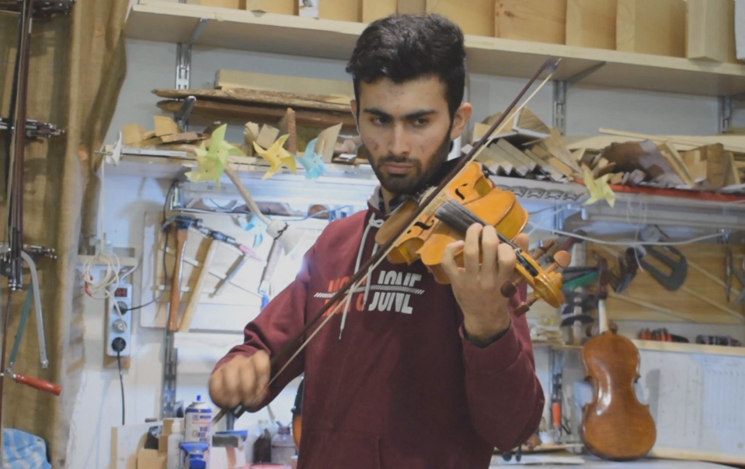 Qaçaxiya amûrên muzîkê ziyan gihandiye kargeha Mikaîl Xezal