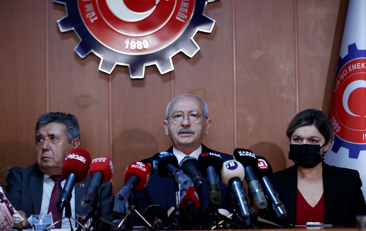 Kılıçdaroğlu emeklilere seslendi: Demokratik yollardan hesap sormak göreviniz