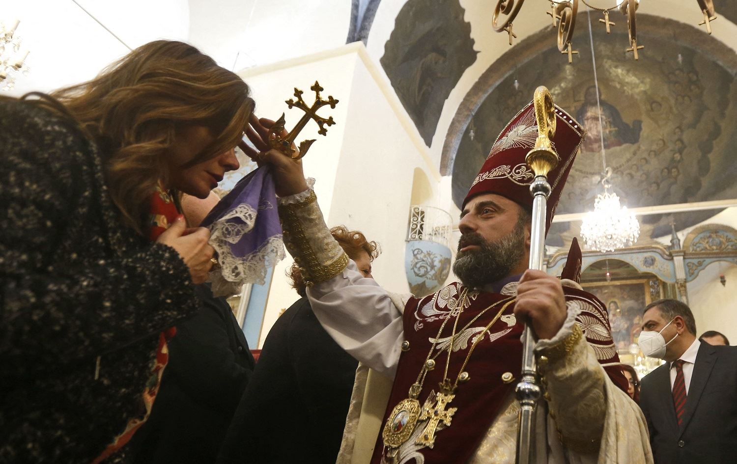 Li Helebê Ermeniyên Ortodoks cejna Krîsmasê pîroz kirin