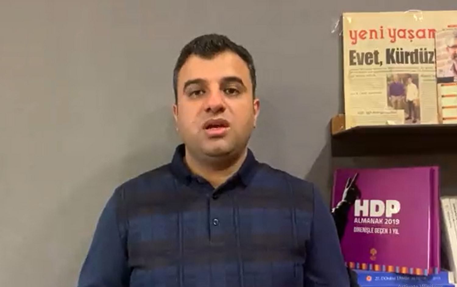 Omer Ocalan banga hilbijartina dersa Kurdî kir