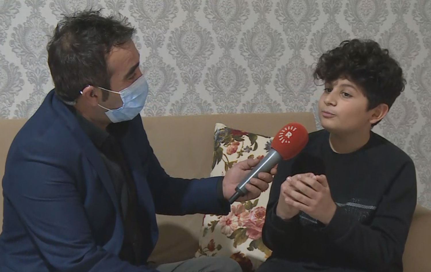 Mardinli youtuber Yekdar 2 yıldır Kürtçe seçmeli dersi tercih ediyor