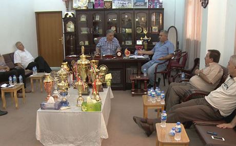 گەشبینی و رەشبینی، دەستەی کارگێڕیی یانەی سلێمانی دابەشکردووە