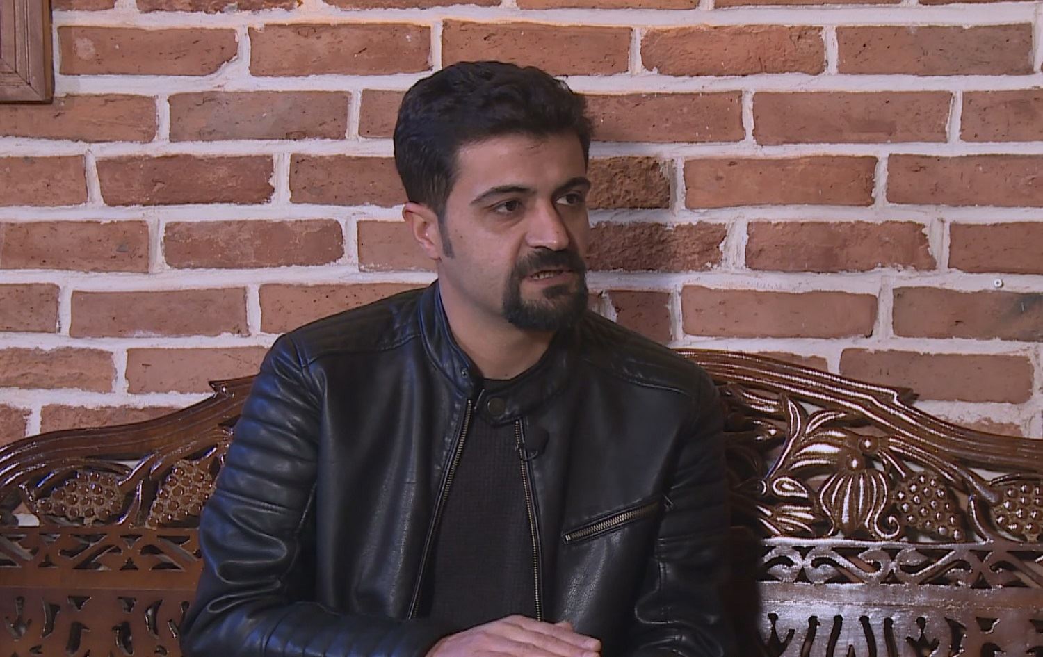 Naveroka dersên bijarte yên Kurdî çi ye?