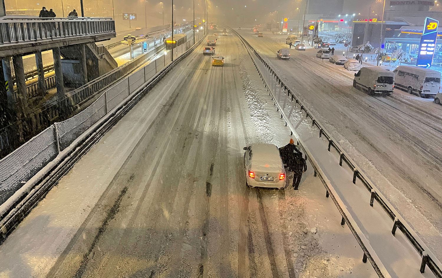Erdoğan'ın talimatıyla Soylu ve Karaismailoğlu İstanbul’a gitti