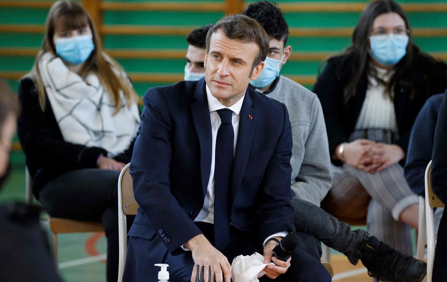 Macron: Li ser berbijarbûnê di demeke guncaw de biryara xwe didim