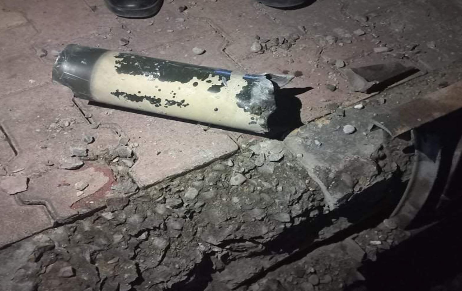 Irak Parlamento Başkanı'nın konutuna füze atıldı