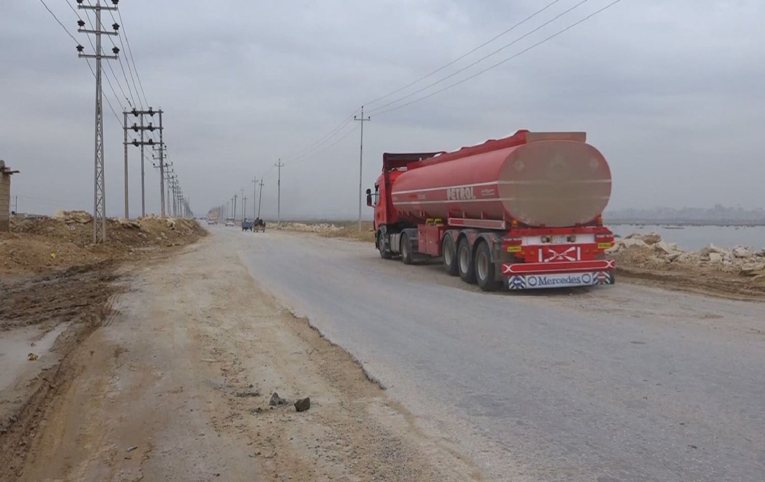 دەست بە دروستکردنەوەی رێگەی وشکانی نێوان نەجەف - سعودیە کرایەوە
