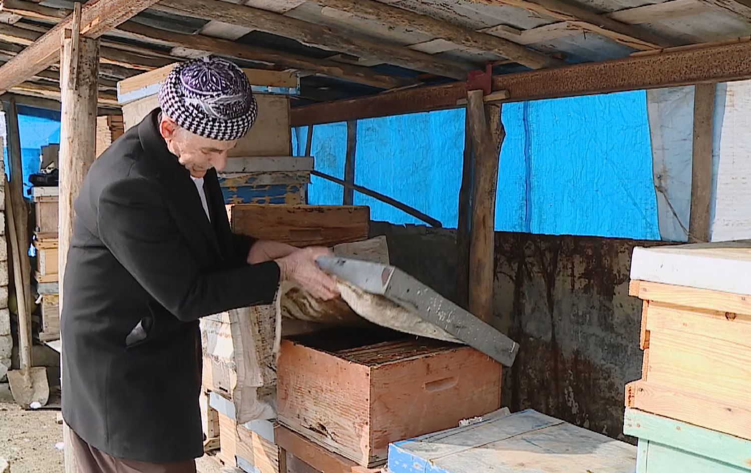 تۆپباران و شەڕی تورکیا و پەکەکە زیانی بە دانیشتووانی گوندی هروور گەیاندووە