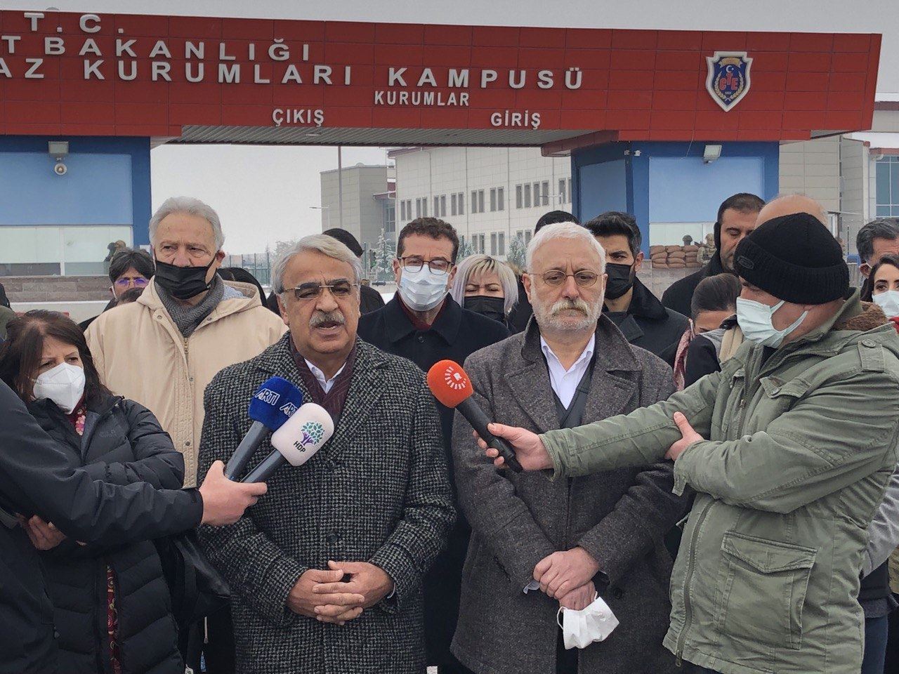 Mîthat Sancar li ser Doza Kobanî: Doza jinavbirin û tolhildanê ye