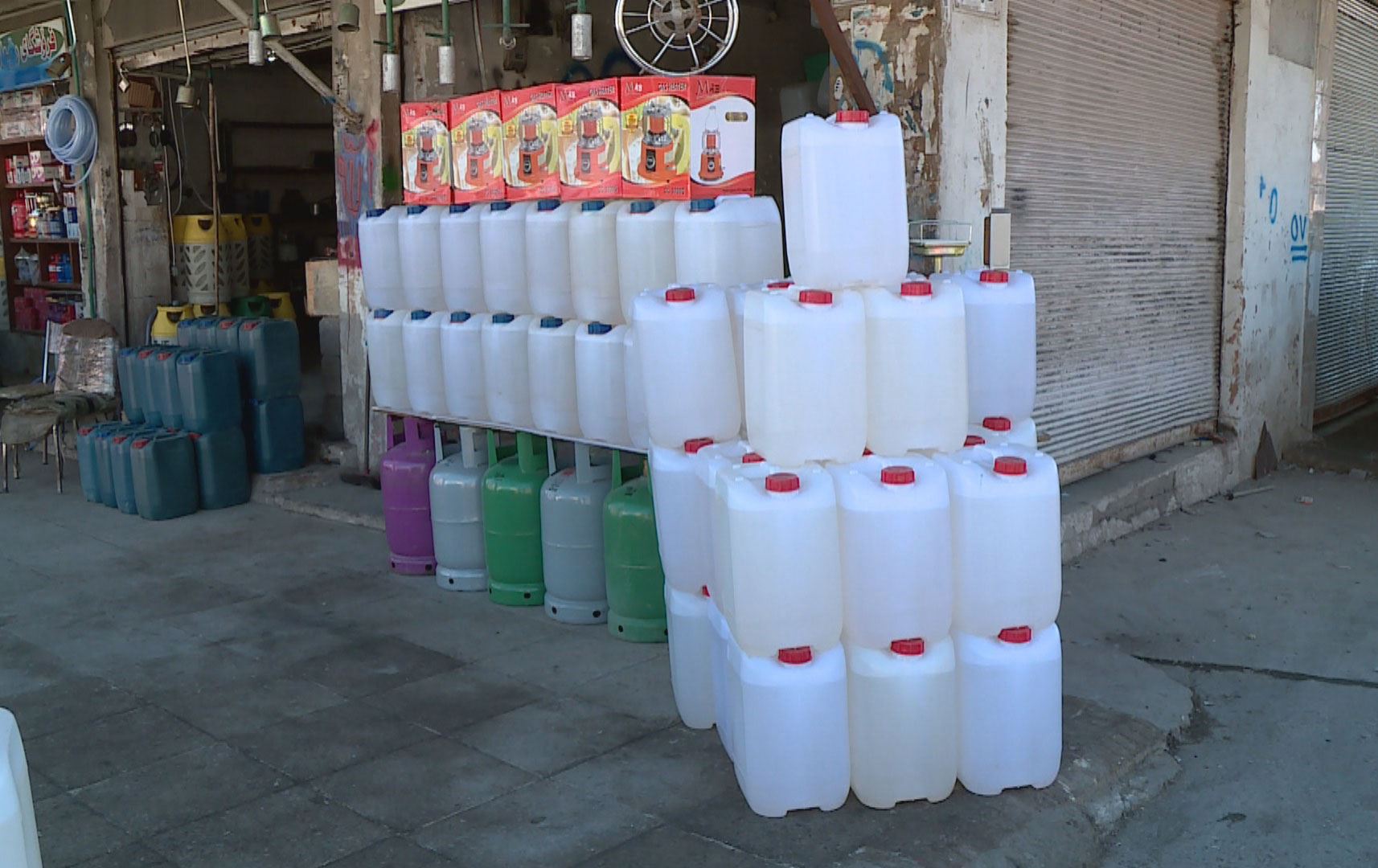 عەلی حەمە ساڵح: بەشێکی ئەو نەوتەی بە خەڵک دەدرێت لە بازاڕی رەشەوە دابیندەکرێت