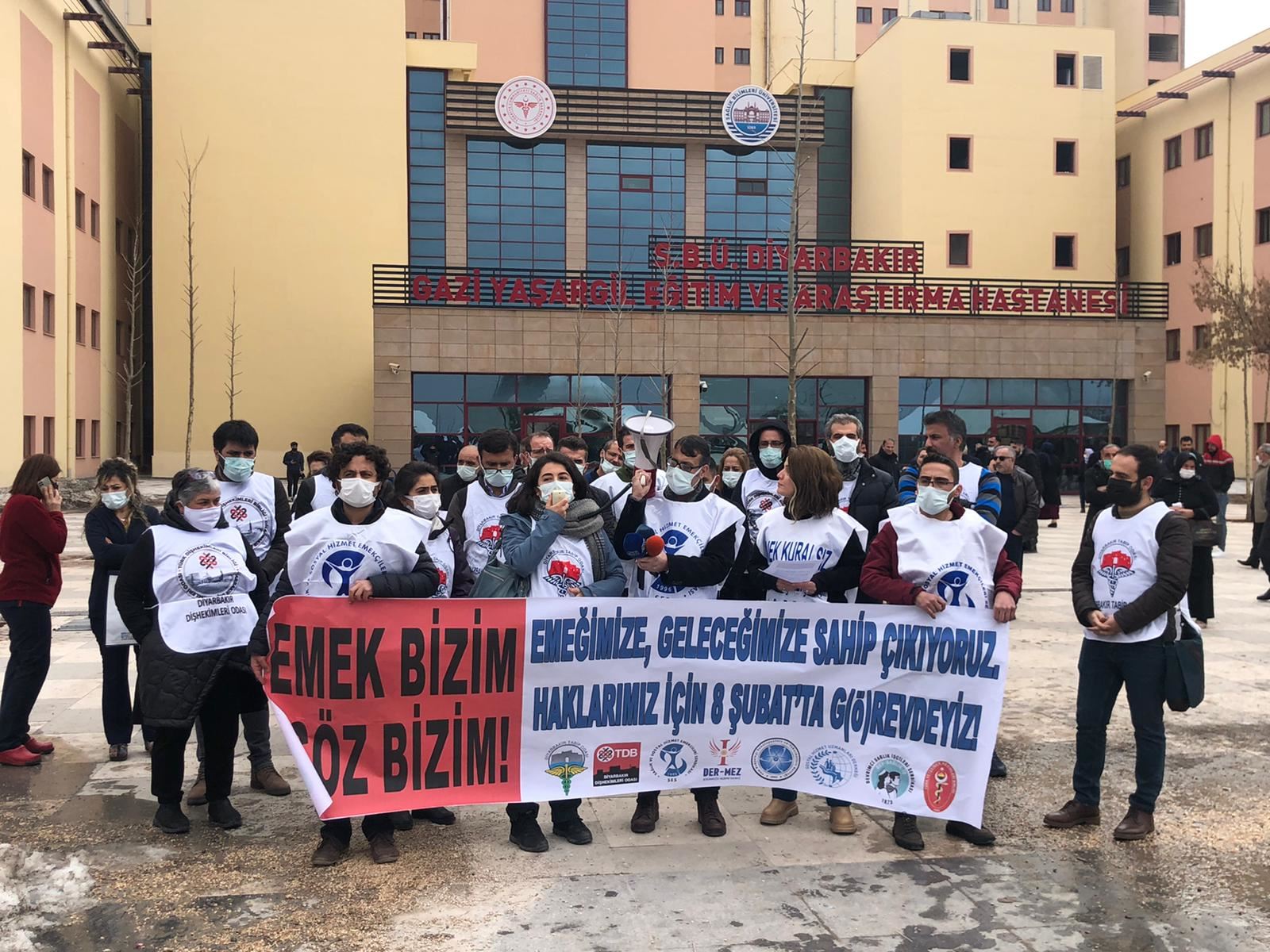 Pizîşk ji Tirkiyê koç dikin