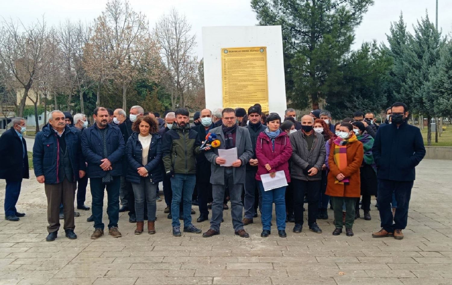 DFG: Li Tirkiyê 65 rojnamevan girtî ne