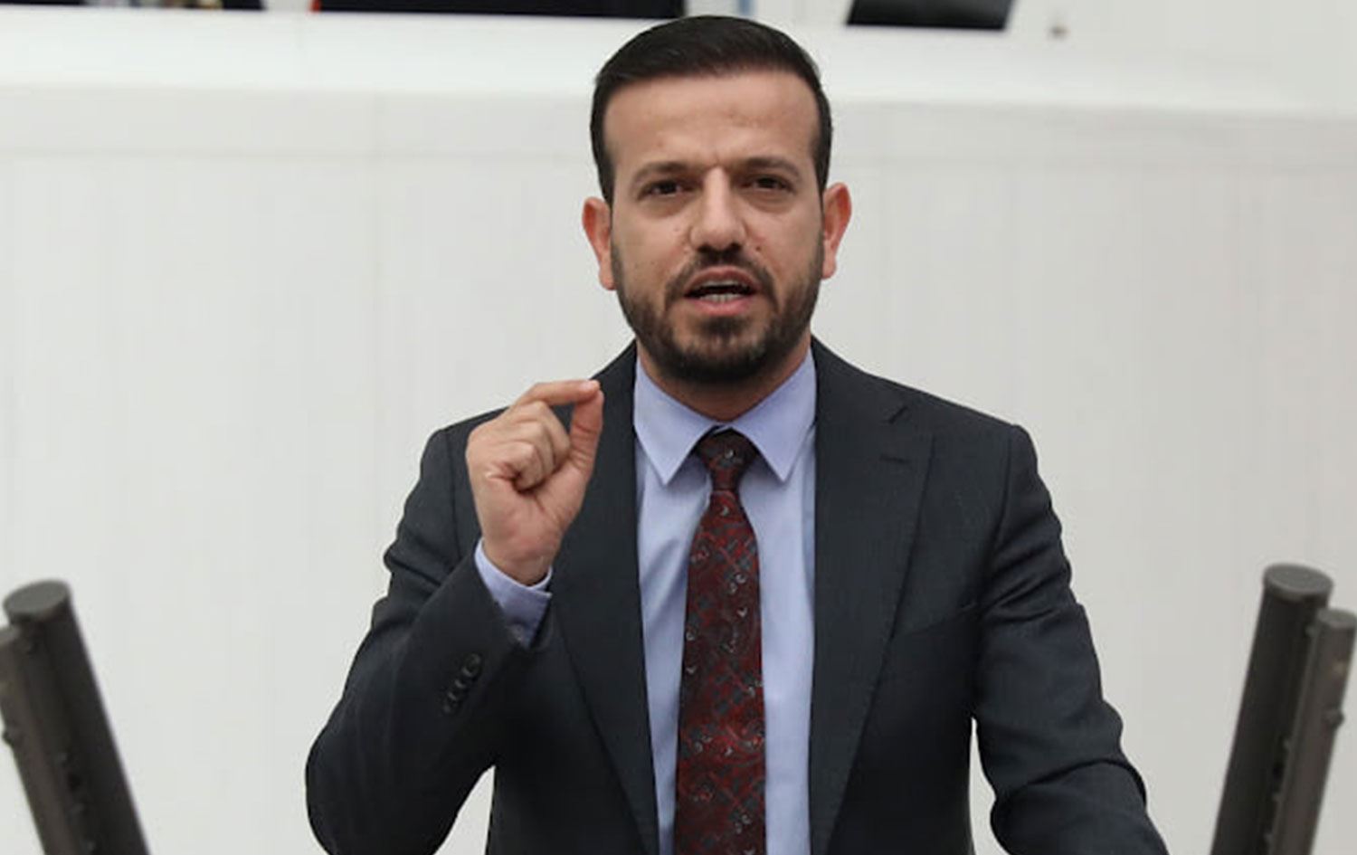 ‘Zırhlı araç kazalarının hepsinin Kürt şehirlerinde yaşanması tesadüf mü?’