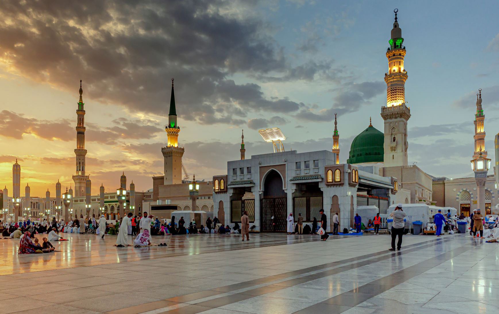 بۆ یەکەمجار ئافرەتێک دەکرێتە بەڕێوەبەر لە مزگەوتی پێغەمبەر