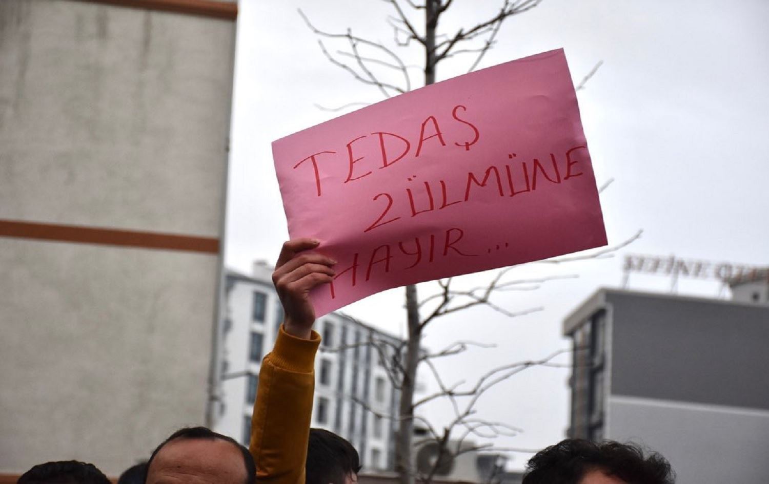 Baroya Şirnexê derbarê biryara elektrîkê doz vekir