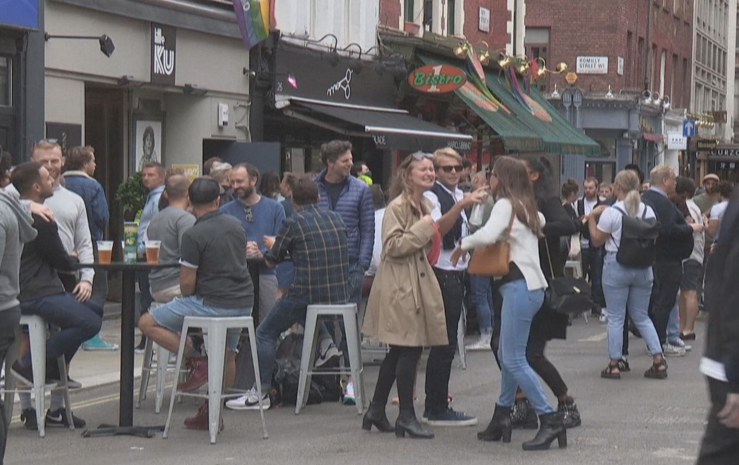 Li gelek welatên Ewropa qedexe tên rakirin